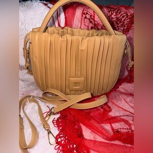 Trendy Mustard Yellow Pleated Shoulder Bag